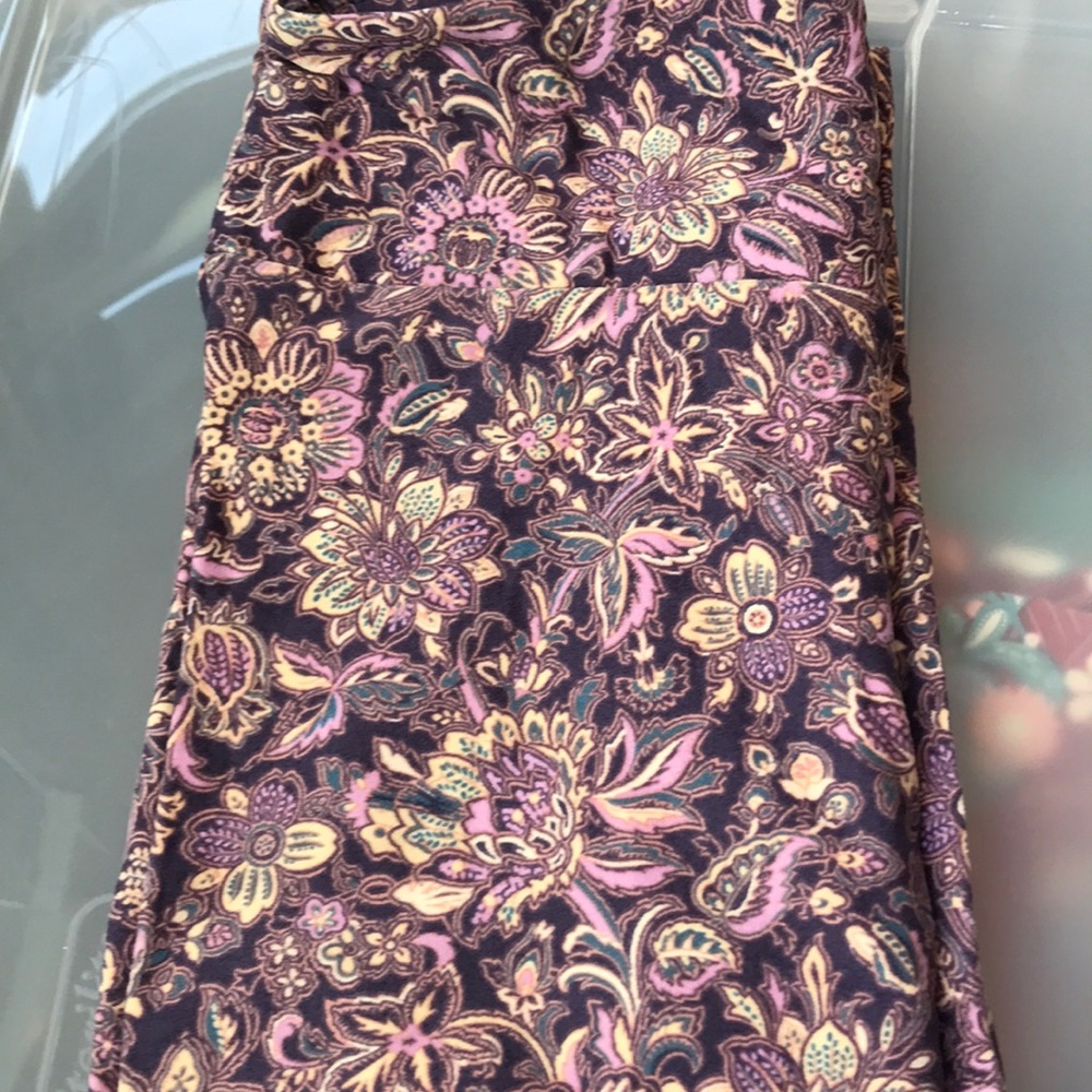 NWOT LuLaRoe Tc Leggings Floral Lavender Print